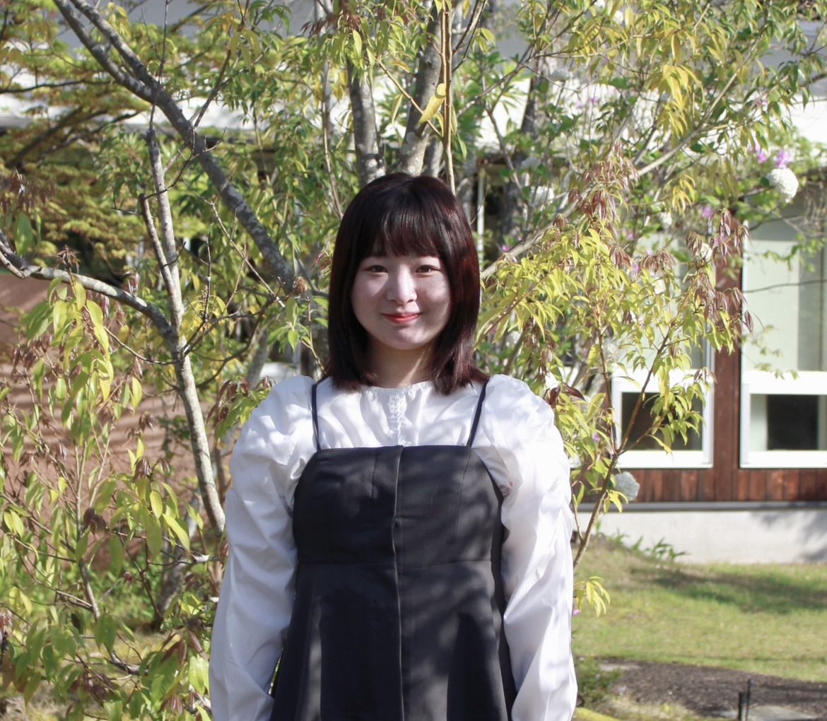 新開 莉子